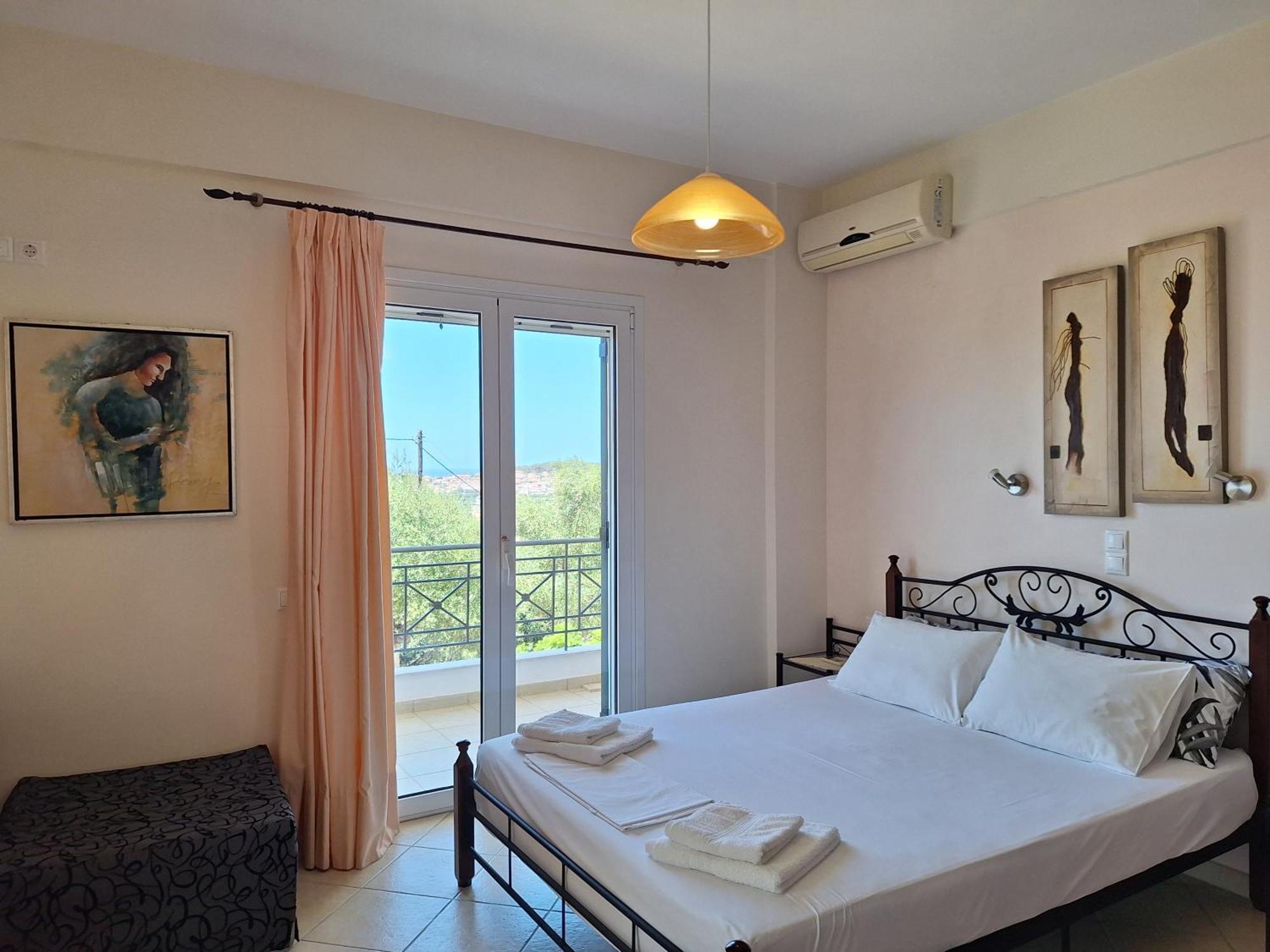 Villa Tapia Метони Екстериор снимка