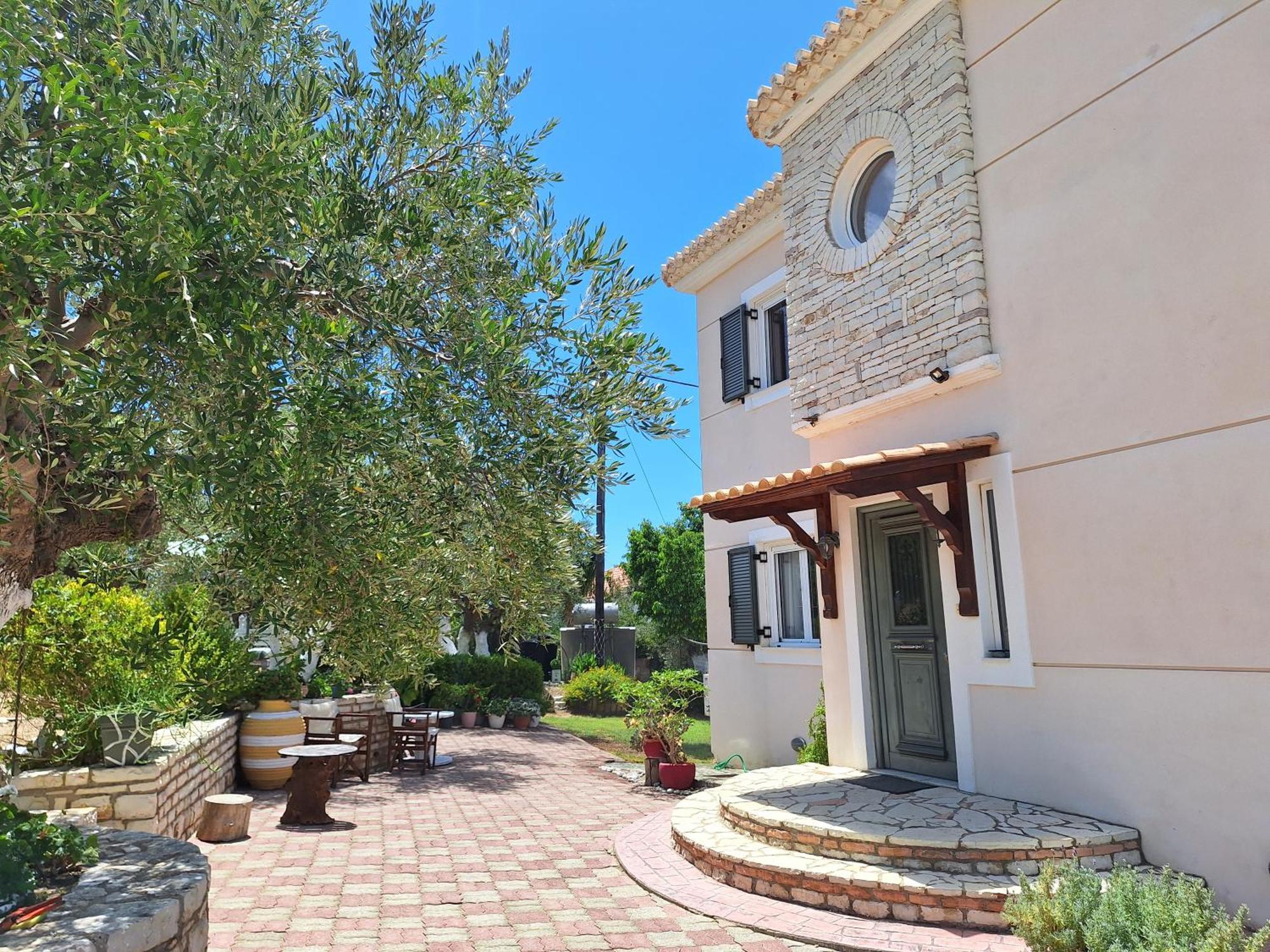 Villa Tapia Метони Екстериор снимка